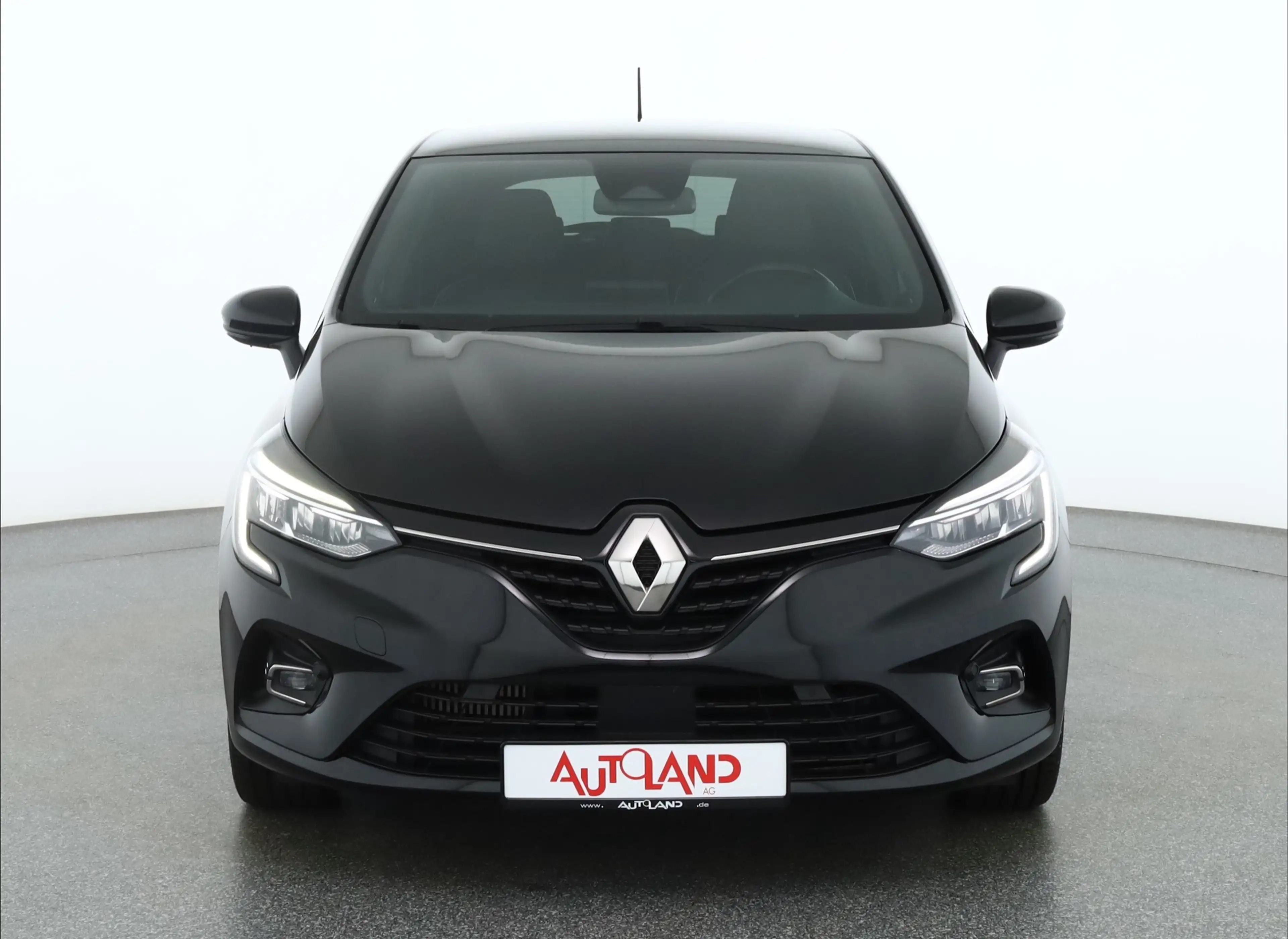 Renault Clio 1.3 TCe EDC Edition One LED Navi Leder AHK — photo 8