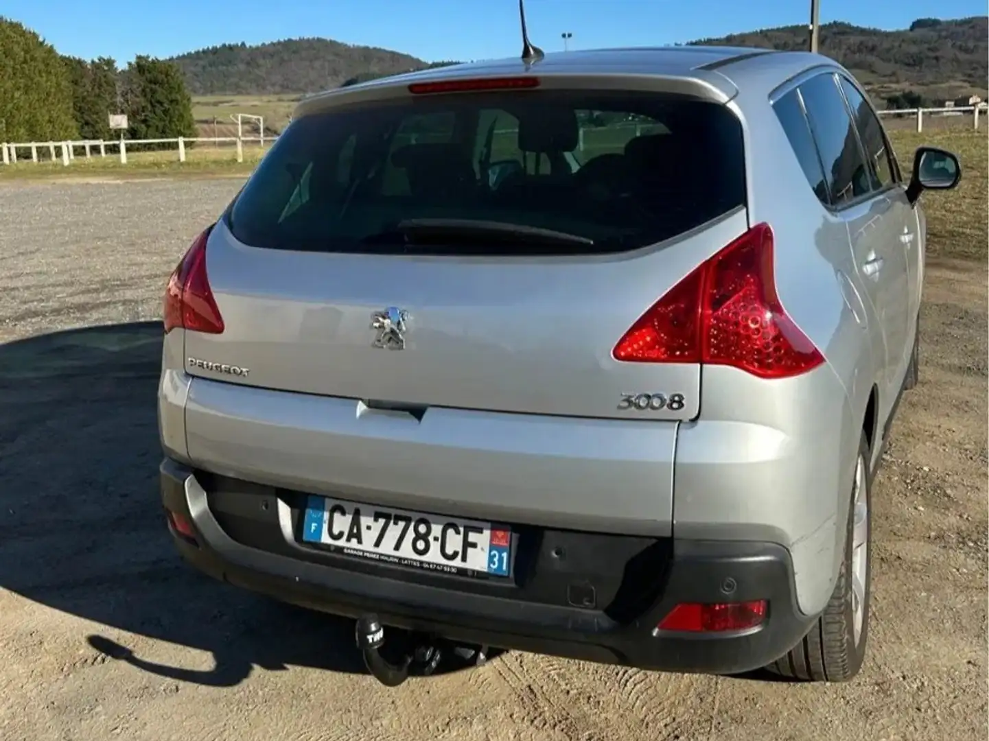 Peugeot 3008 1.6 HDi 112ch FAP Business Pack - 2