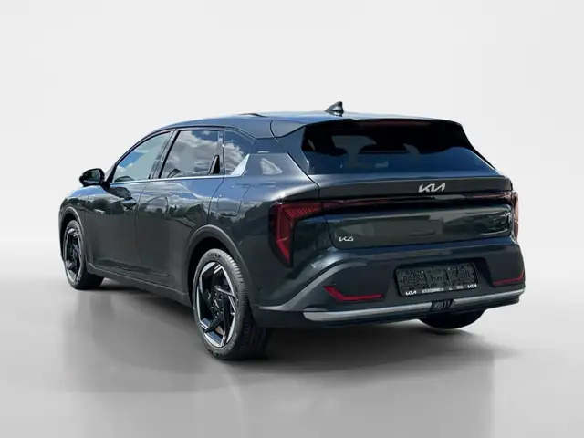 Kia K4 view 4