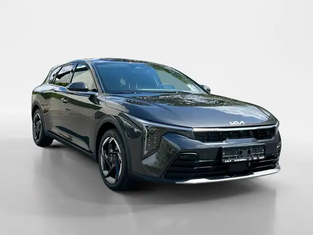 Kia K4 view 7