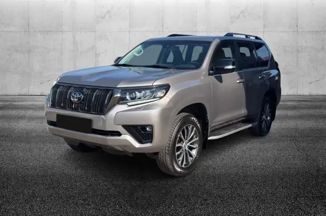 Toyota Land Cruiser 2.8 D4-D A/T 5 porte Executive