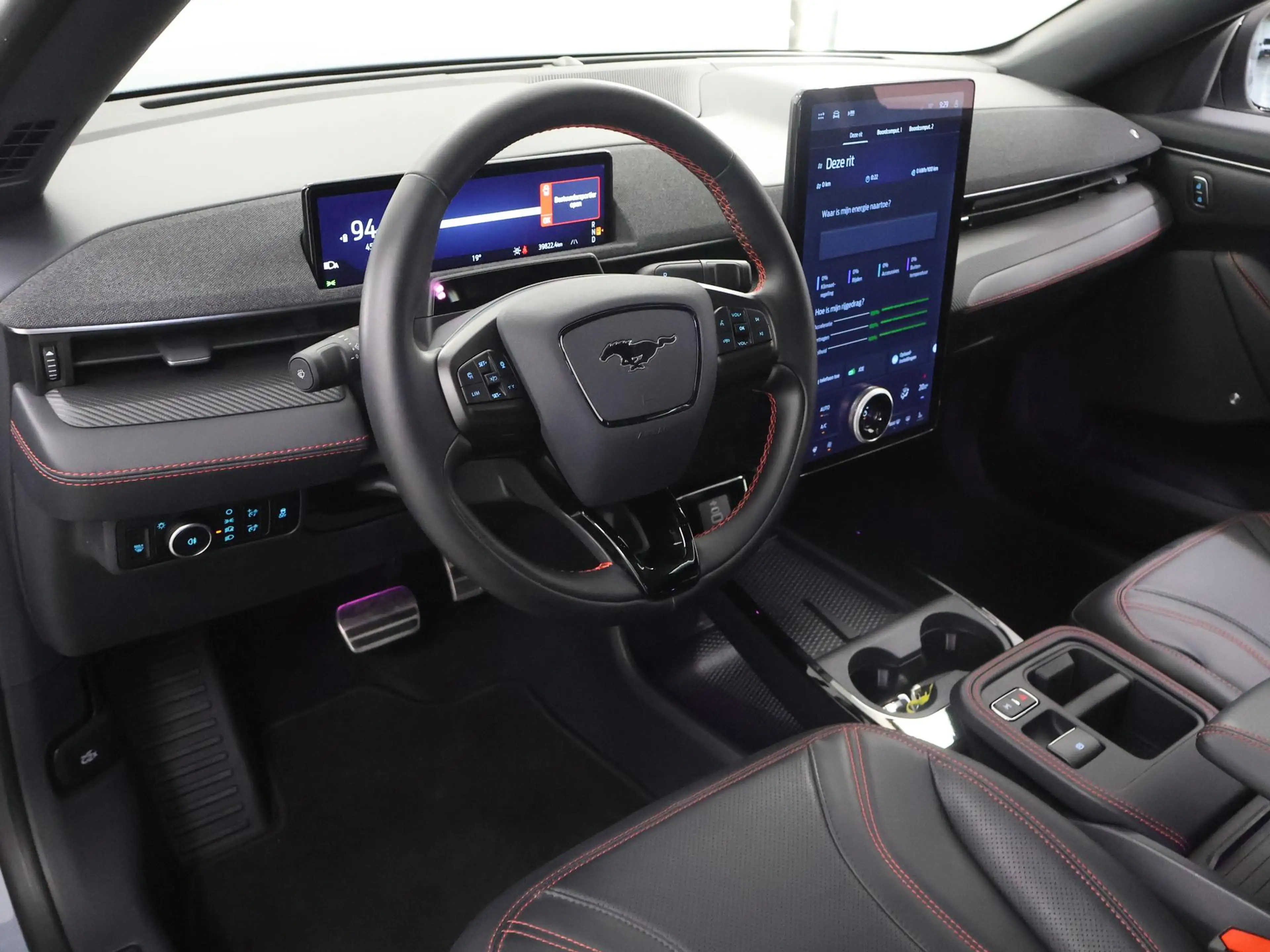 Ford Mustang Mach-E Extended Premium RWD 88 kWh | Technologie-Pakket P — photo 7