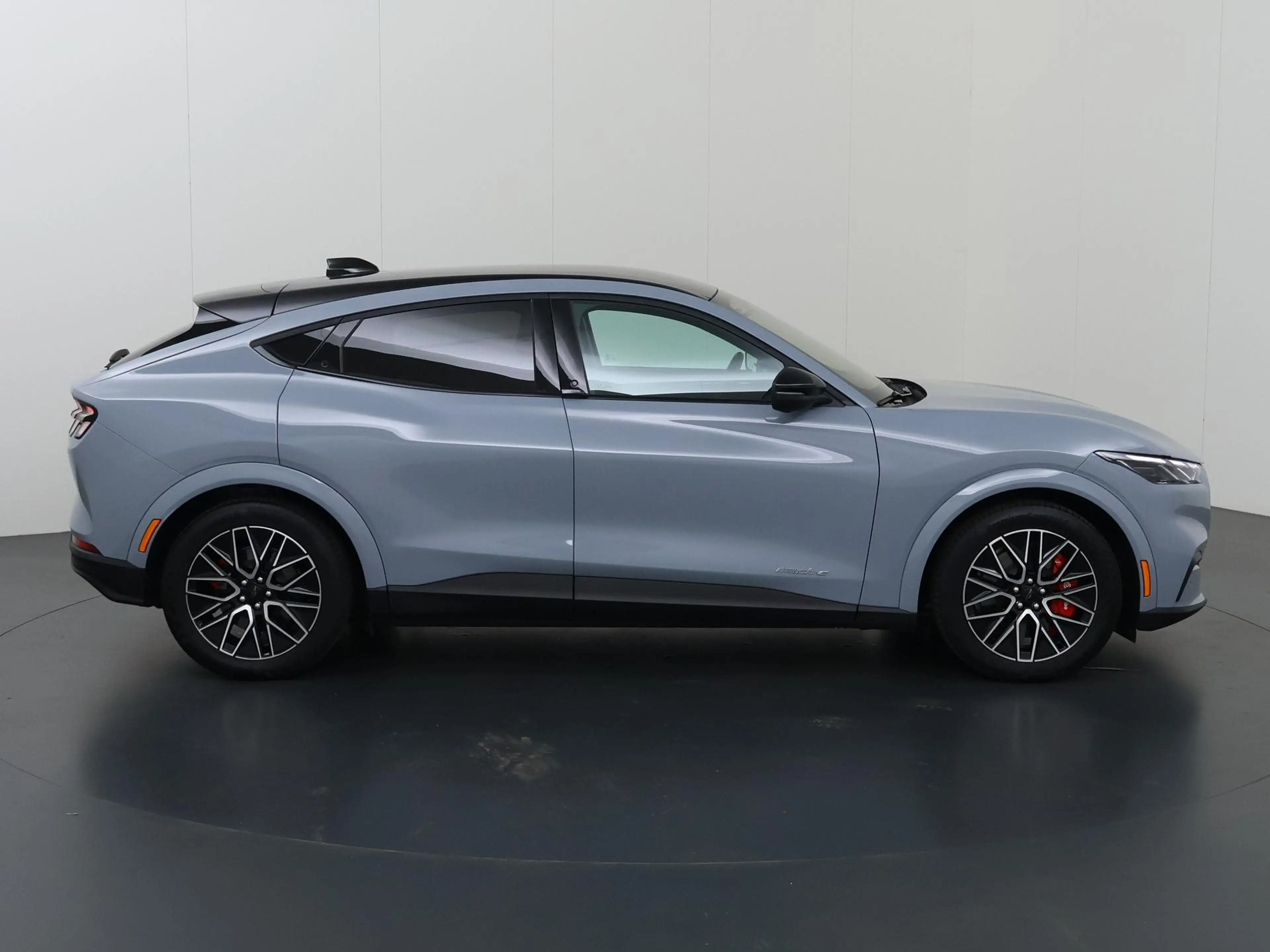 Ford Mustang Mach-E Extended Premium RWD 88 kWh | Technologie-Pakket P — photo 6