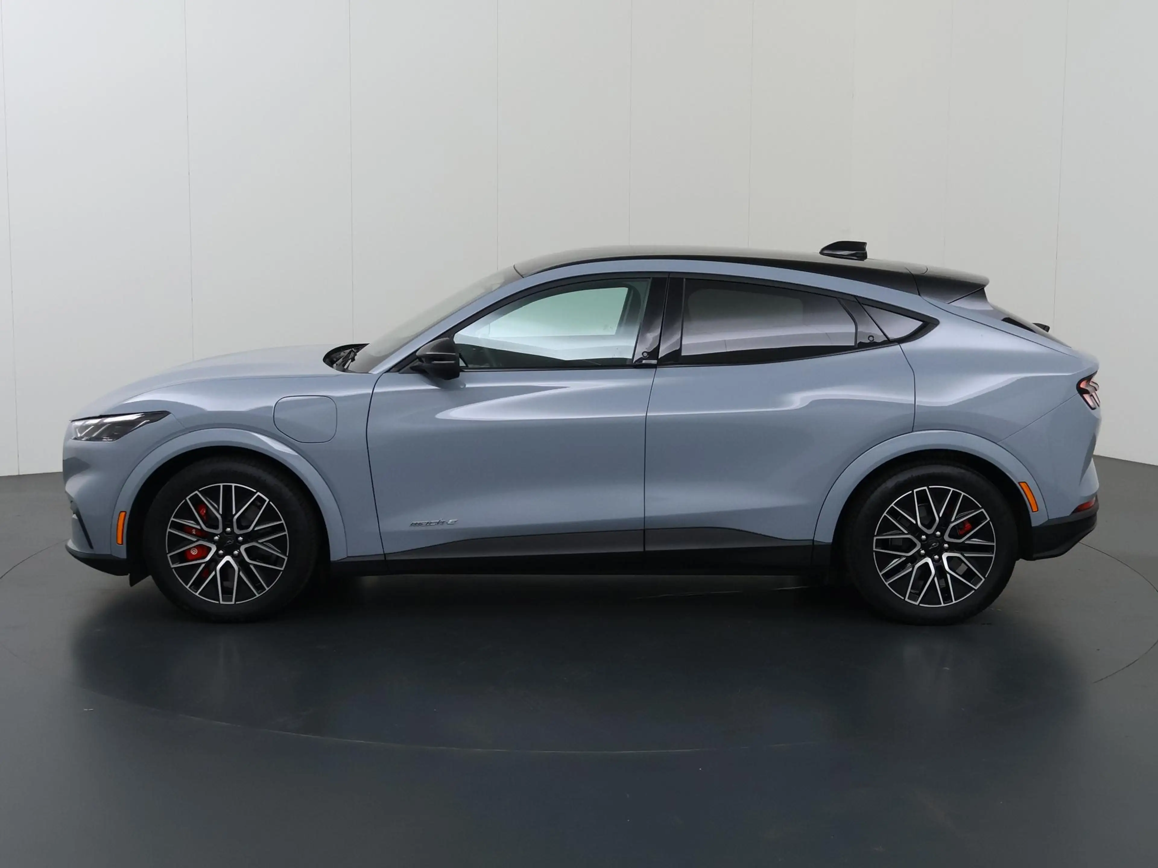 Ford Mustang Mach-E Extended Premium RWD 88 kWh | Technologie-Pakket P — photo 5