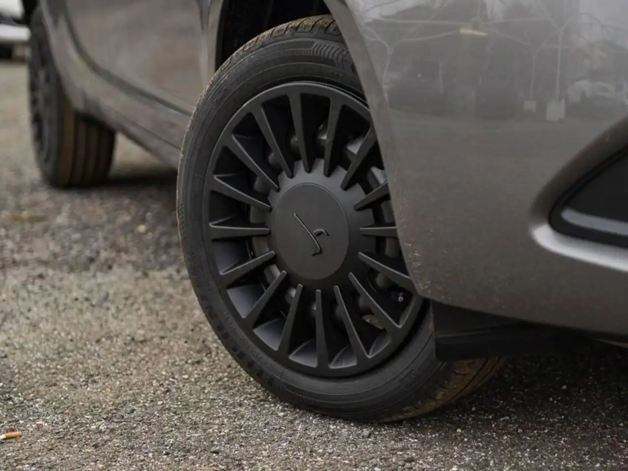 Lancia Ypsilon 2023 — фото 12