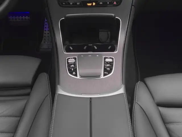 Mercedes-Benz GLC Class view 21
