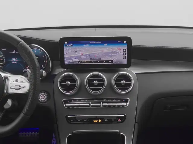 Mercedes-Benz GLC Class view 20