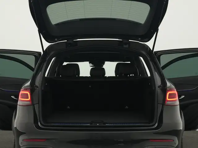 Mercedes-Benz GLC Class view 17