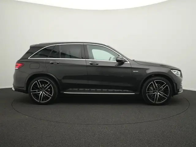 Mercedes-Benz GLC Class view 5