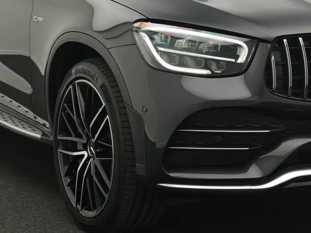 Mercedes-Benz GLC Class view 9