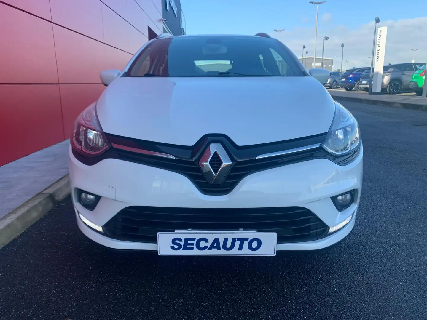 Renault Clio Sporter 1.5 dCi Energy Duel Weiß - 1