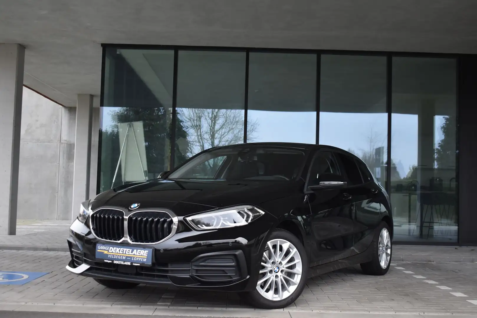 BMW 1er M Coupé AT7 *Navi*FullLed*HeadUpDisplay*Zetelverwarming Schwarz - 1