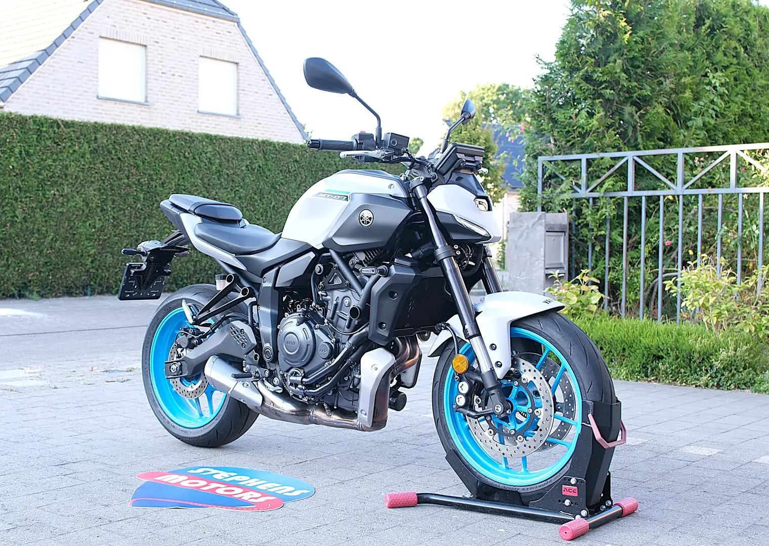 Yamaha MT-07 Ice Storm 35kw Blanc - 1