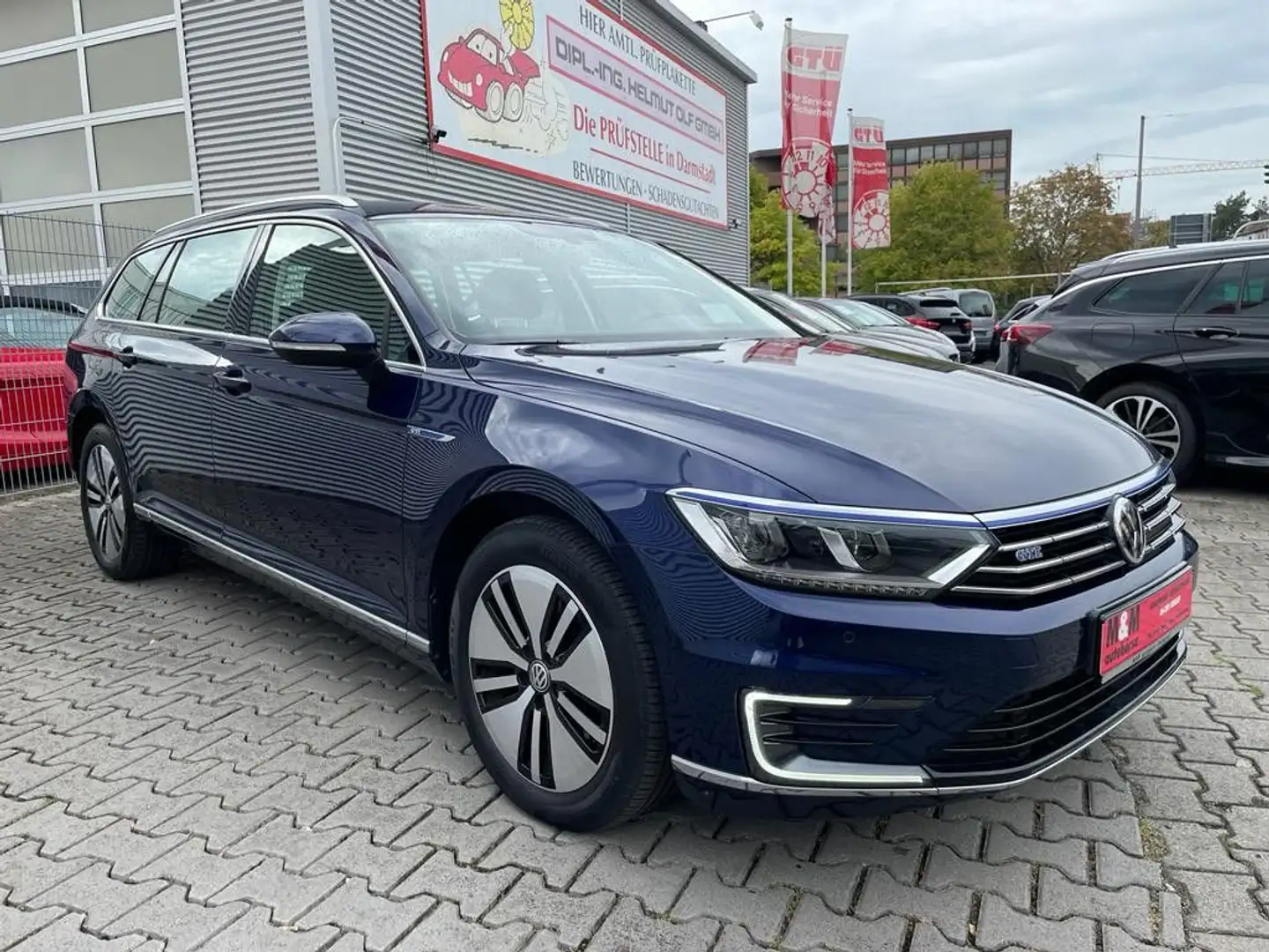 Volkswagen Passat Variant GTE ACC/AHK/HuD/PDC/Alcantara/Nav Azul - 2