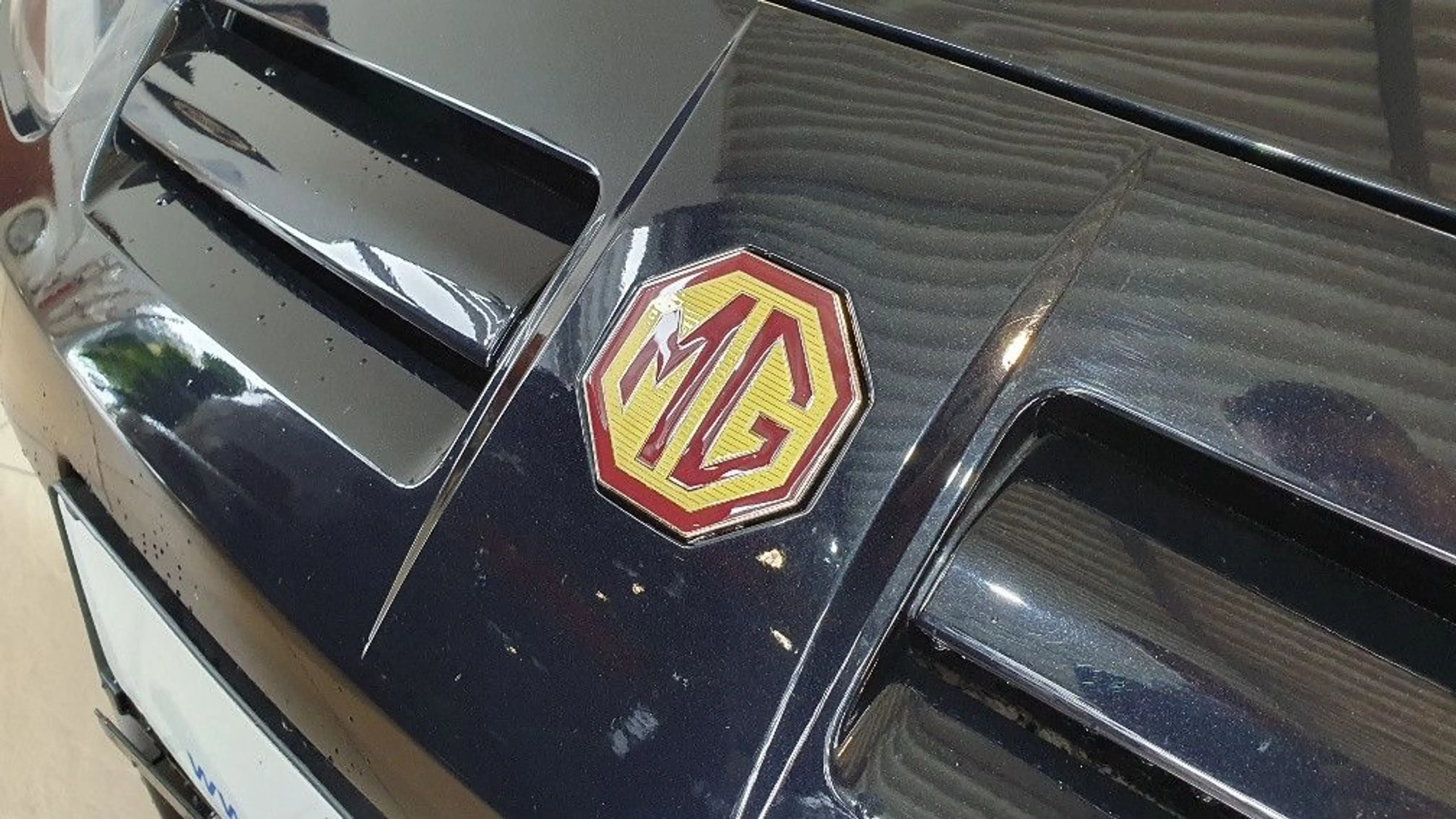 MG TF 80th Anniversary Rot Schwarz Top!!! Wenig KM — photo 11