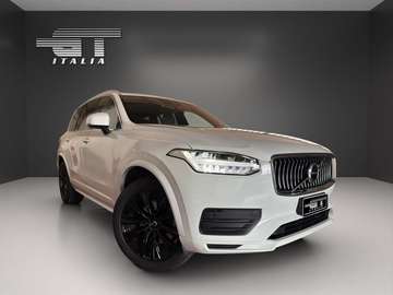 B5 D AWD automatico 7p Momentum Pro