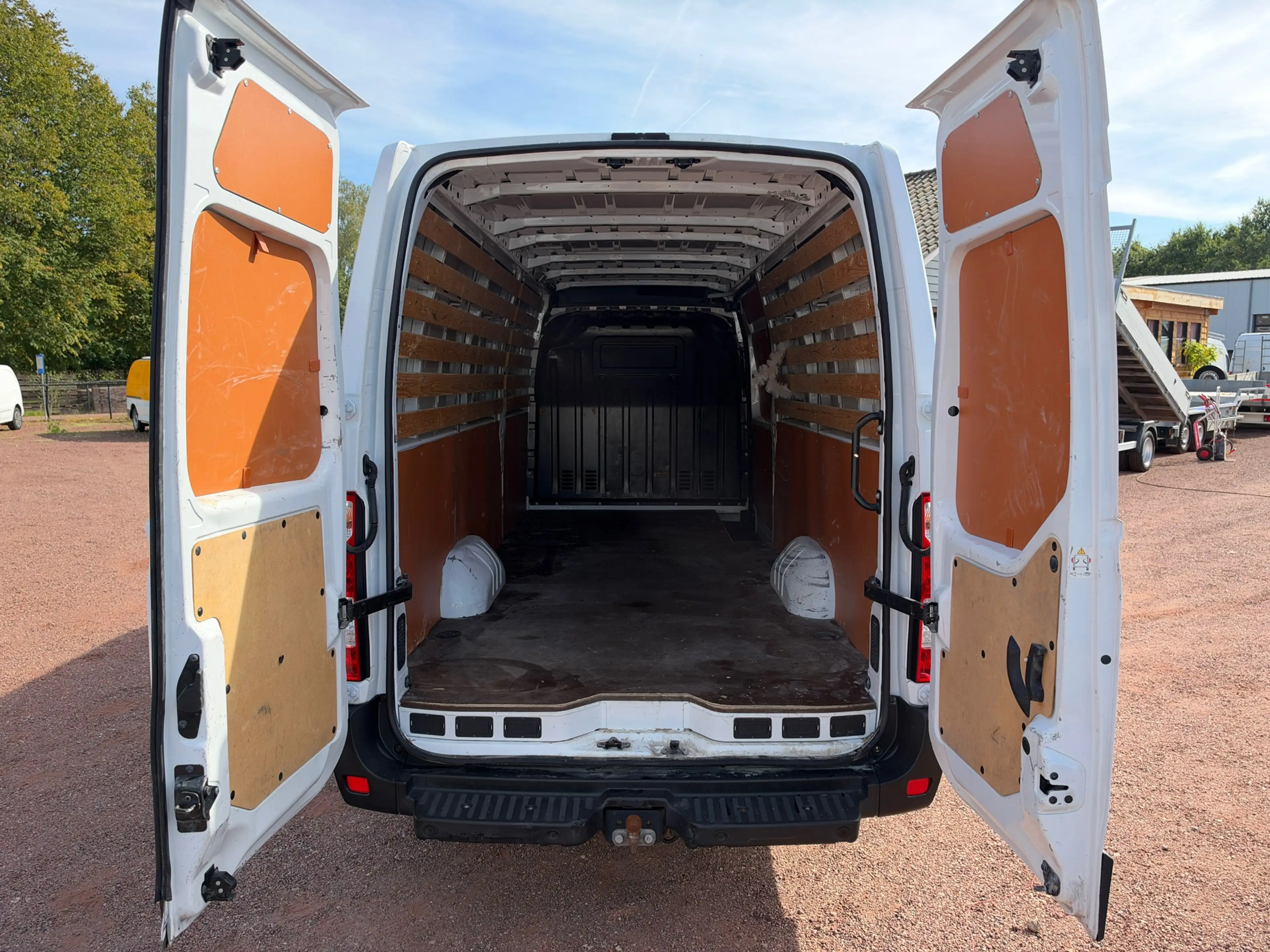Renault Master T35 2.3 dCi 165PK L4H2 EL Energy Comfort — photo 11