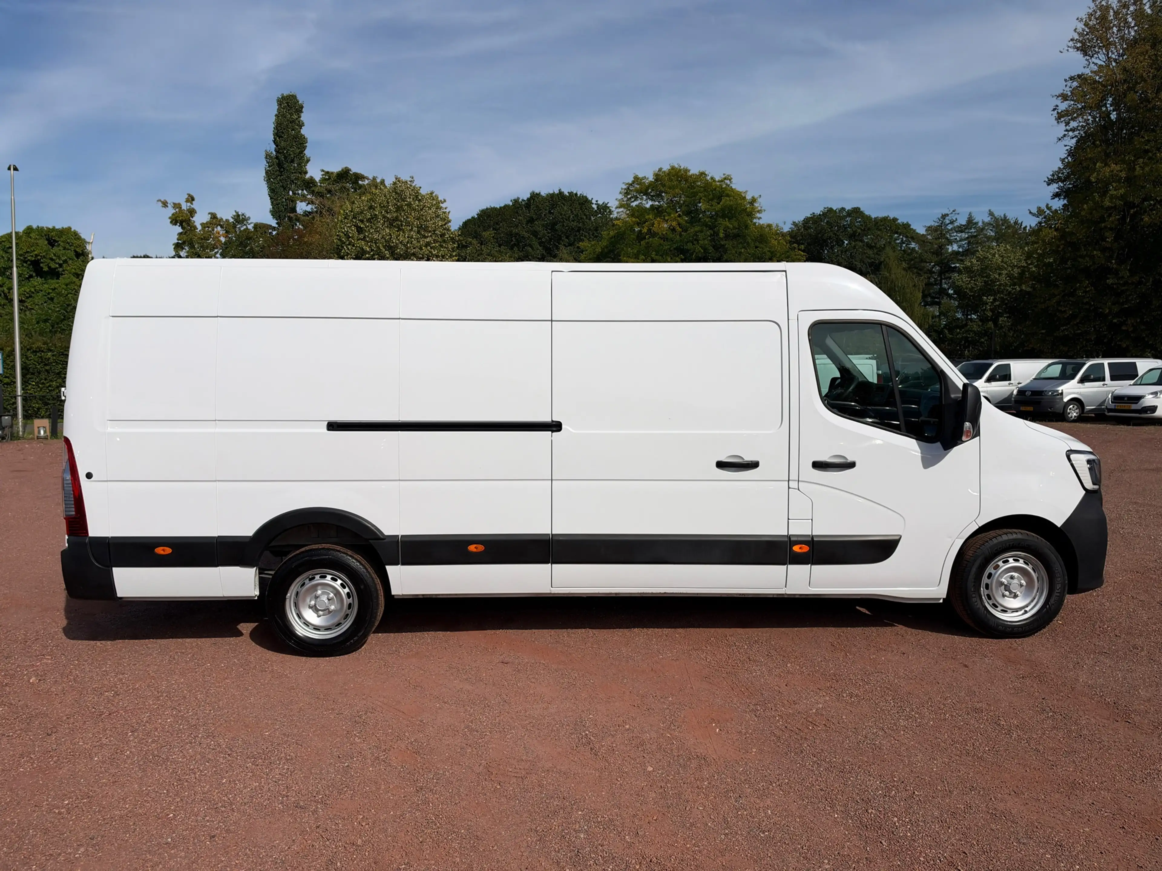 Renault Master T35 2.3 dCi 165PK L4H2 EL Energy Comfort — photo 13