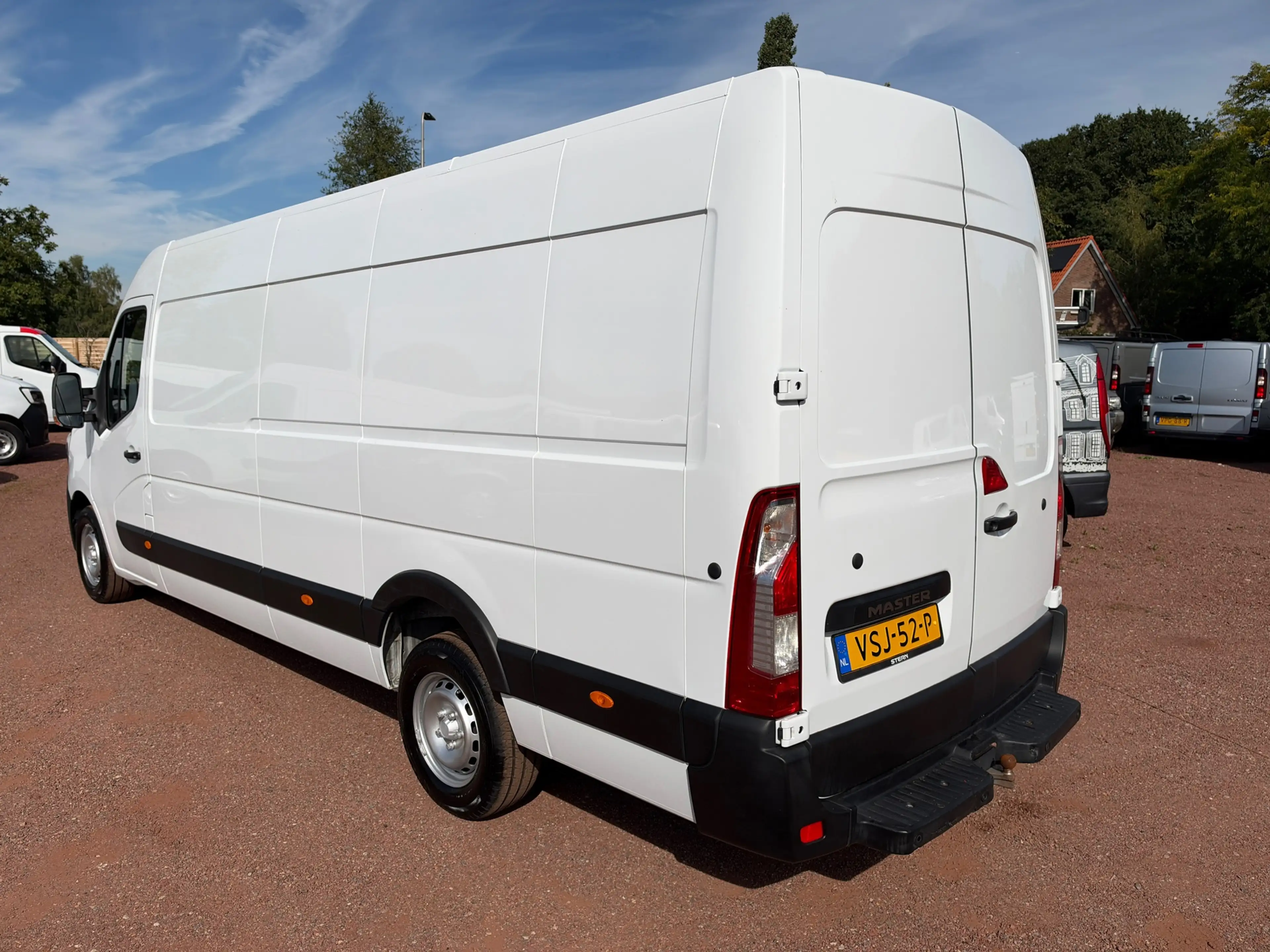 Renault Master T35 2.3 dCi 165PK L4H2 EL Energy Comfort — photo 3