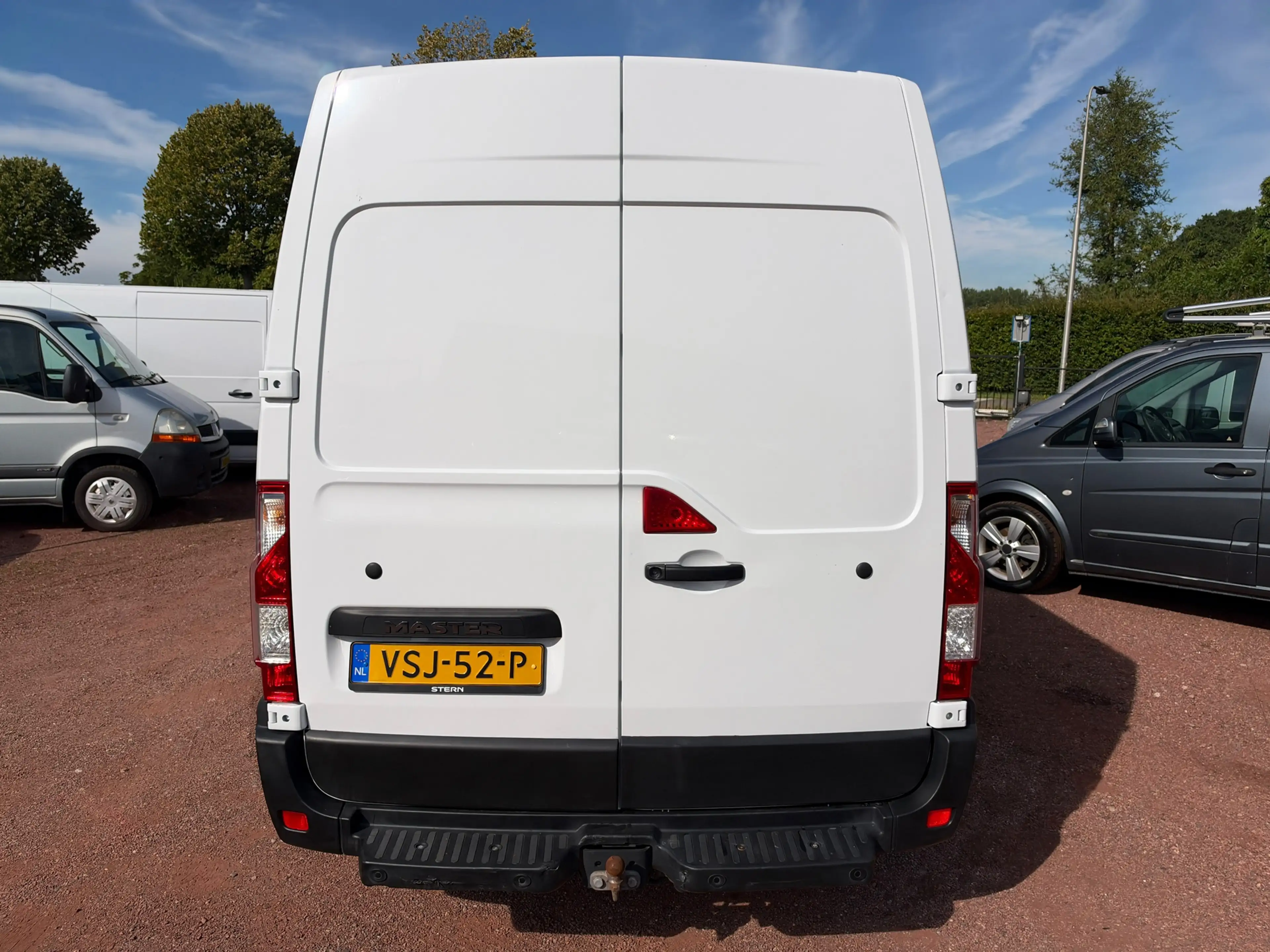 Renault Master T35 2.3 dCi 165PK L4H2 EL Energy Comfort — photo 15