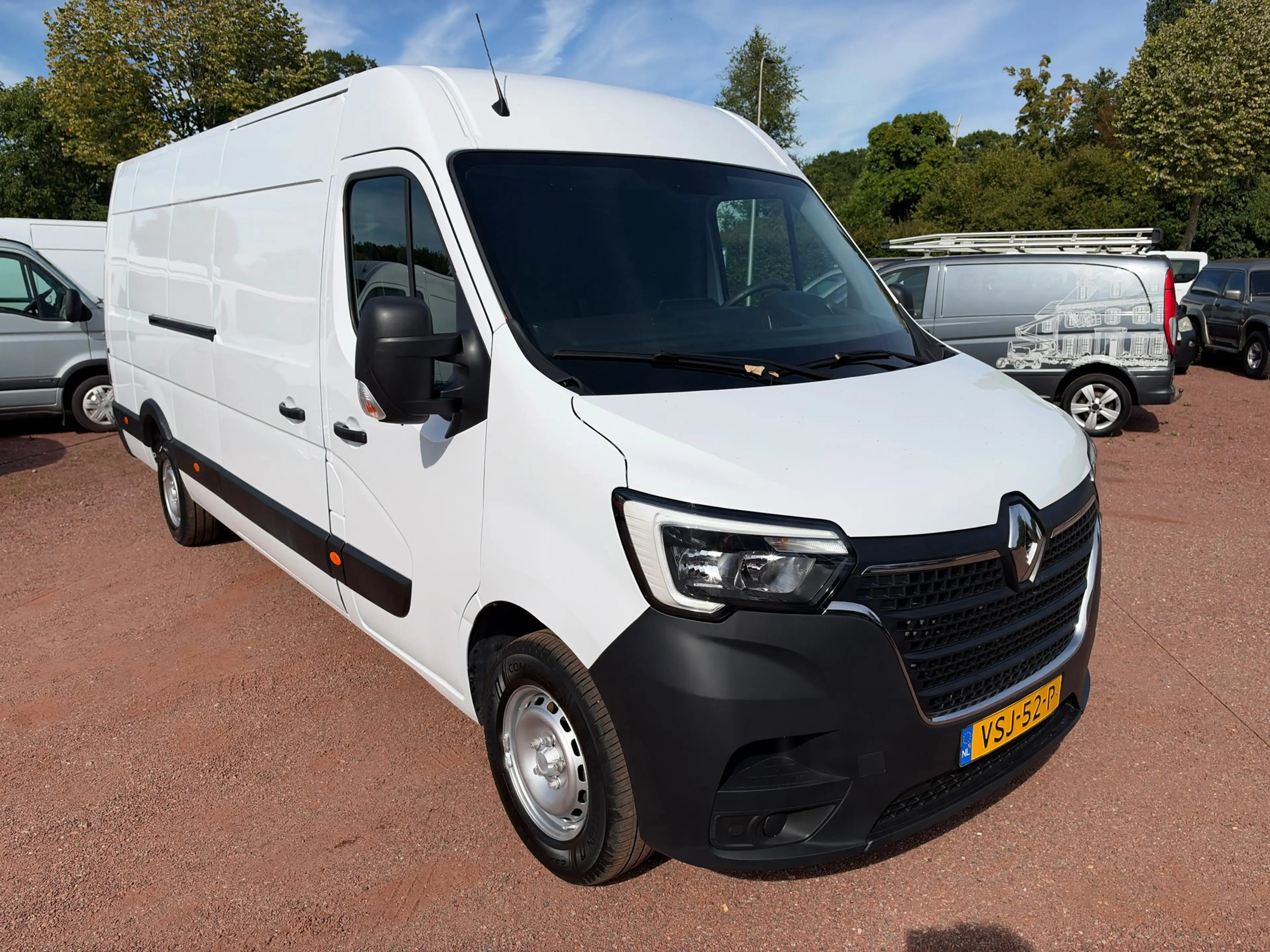 Renault Master T35 2.3 dCi 165PK L4H2 EL Energy Comfort — photo 12