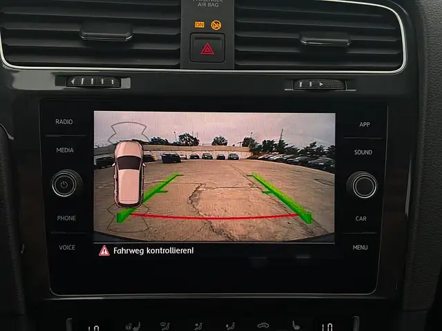 Volkswagen Golf view 15