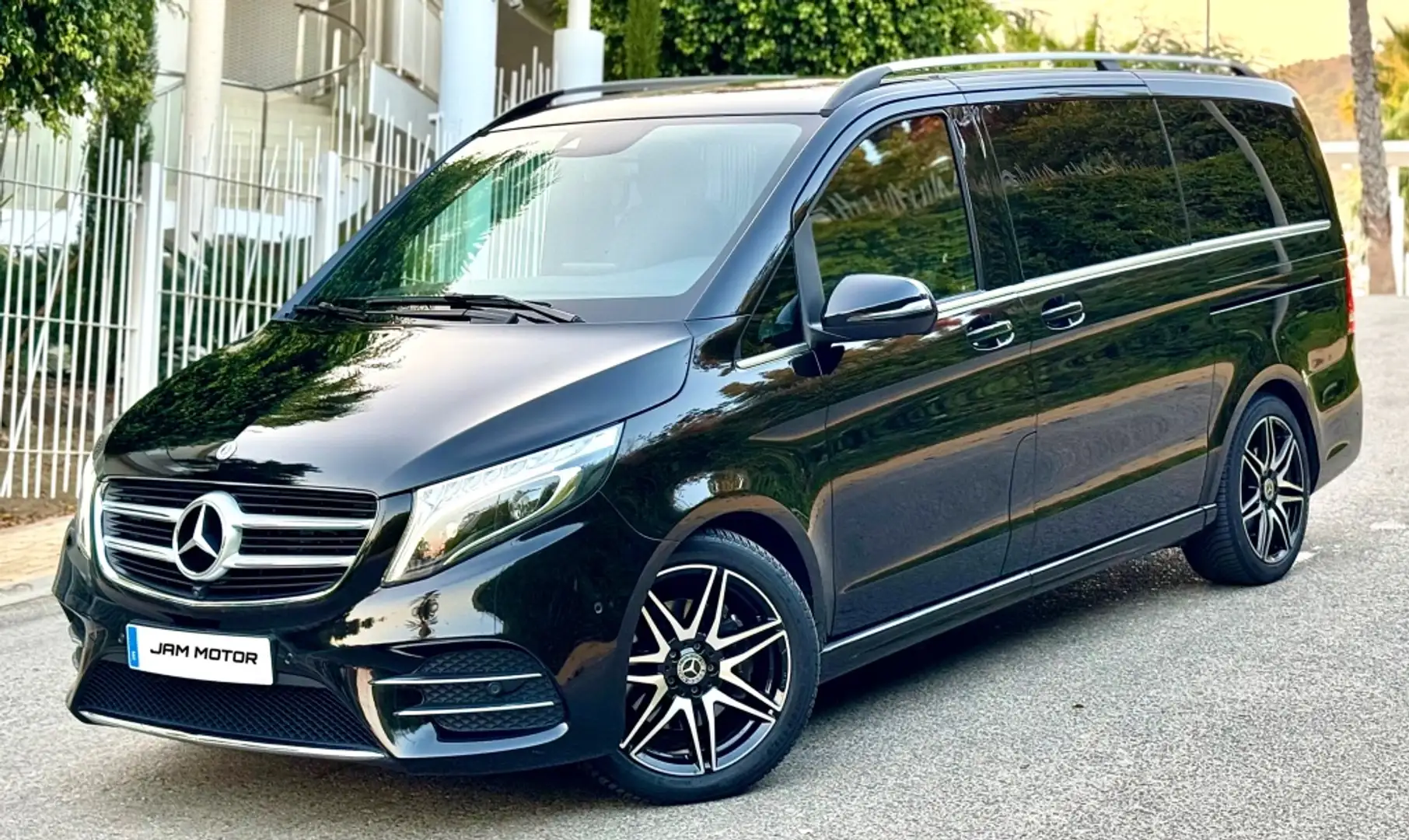Mercedes-Benz V 220 220d Largo Exclusive 7GT Noir - 1