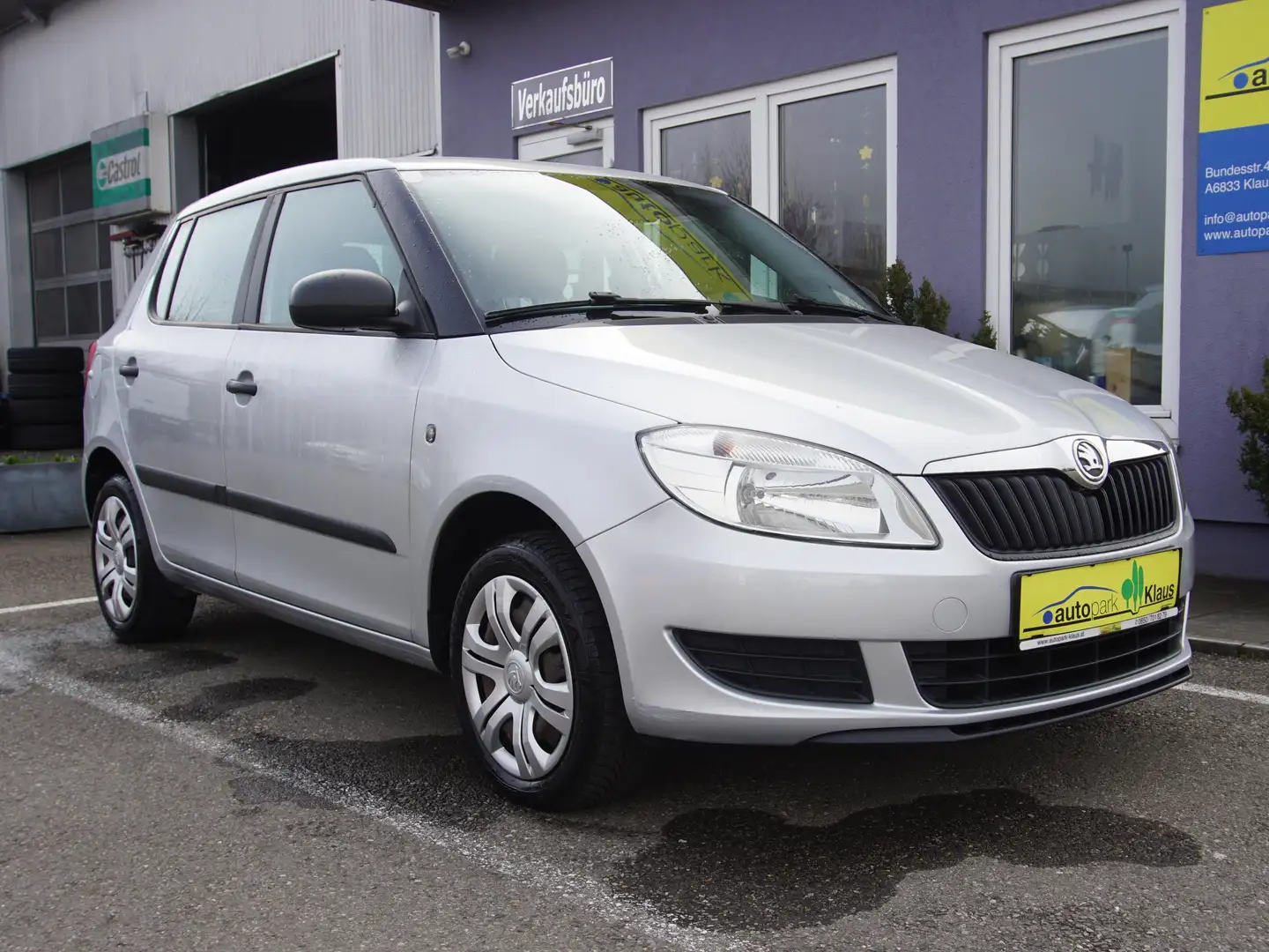 Skoda Fabia Active Grau - 1