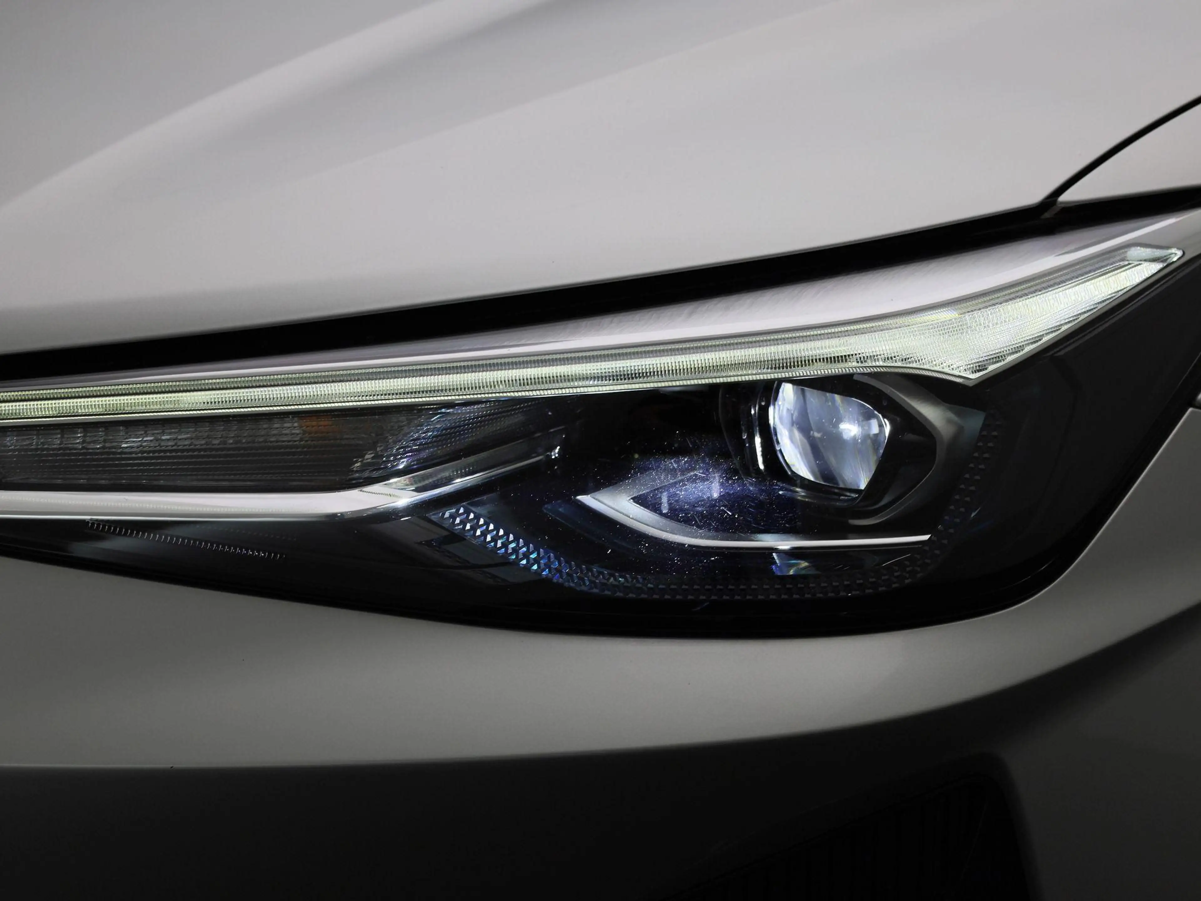 MG MG5 Long Range Luxury 61 kWh — photo 14