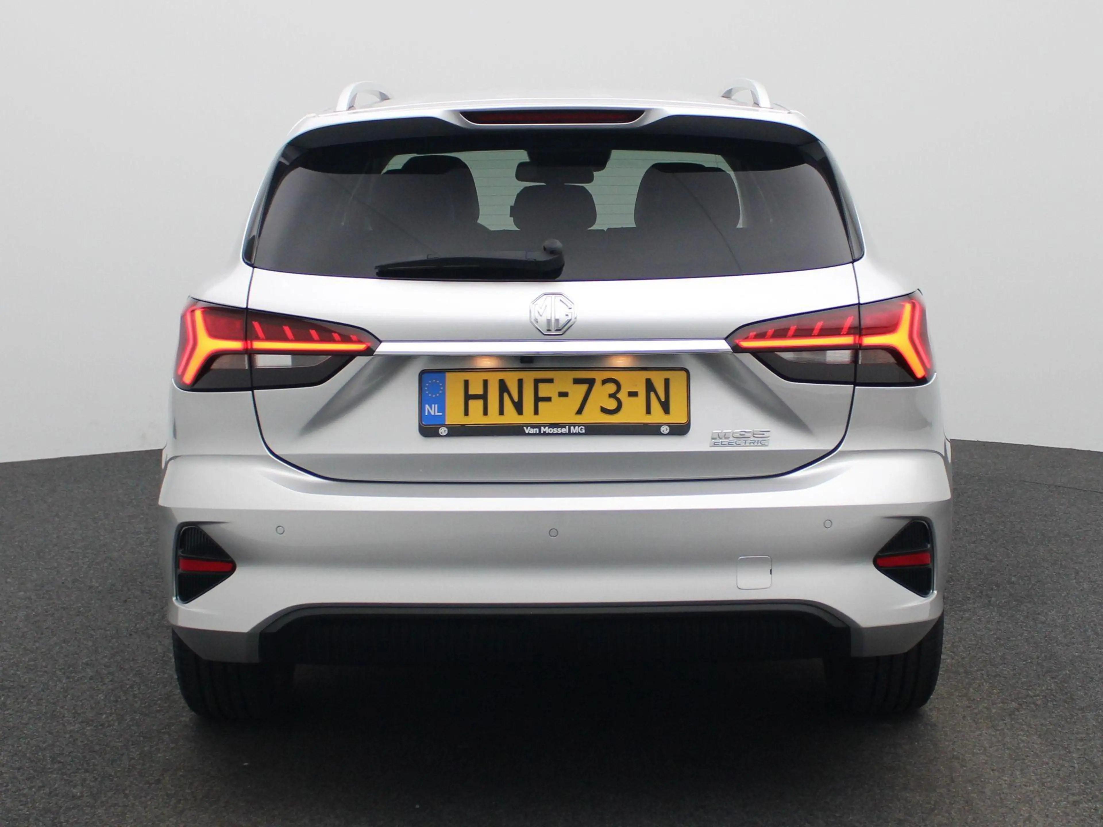 MG MG5 Long Range Luxury 61 kWh — photo 5