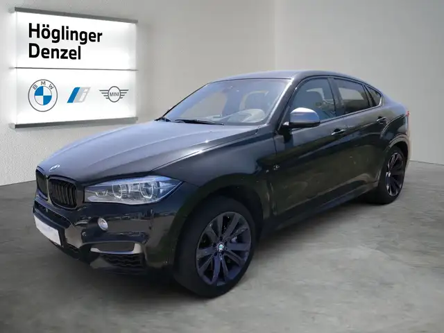 BMW X6 view 2