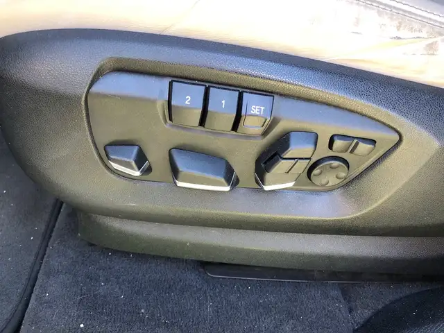 BMW X6 view 6