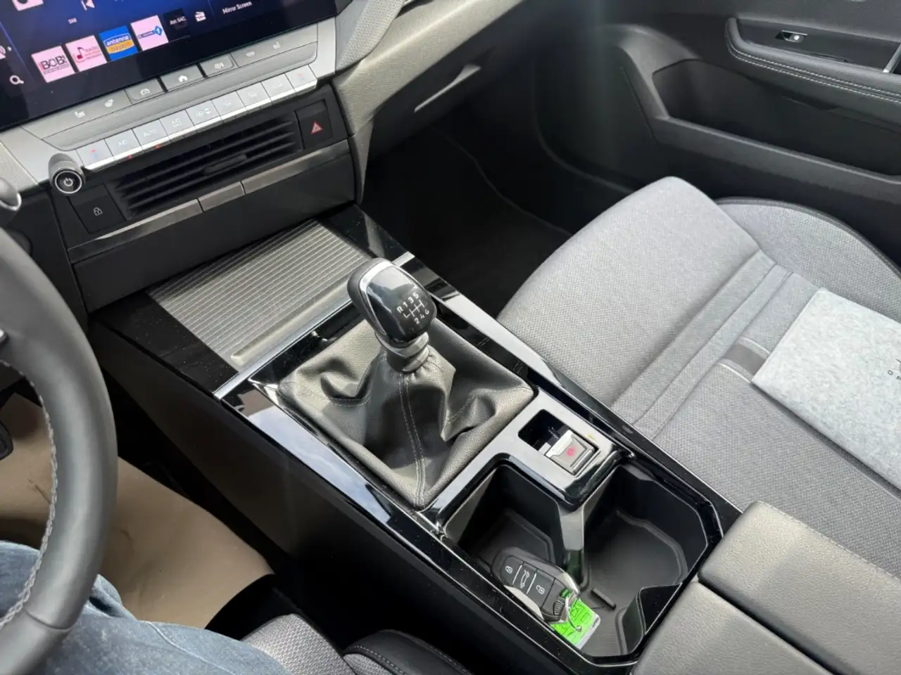 Opel Astra L Elegance SHZ+LHZ+Kamera, миниатюра 14