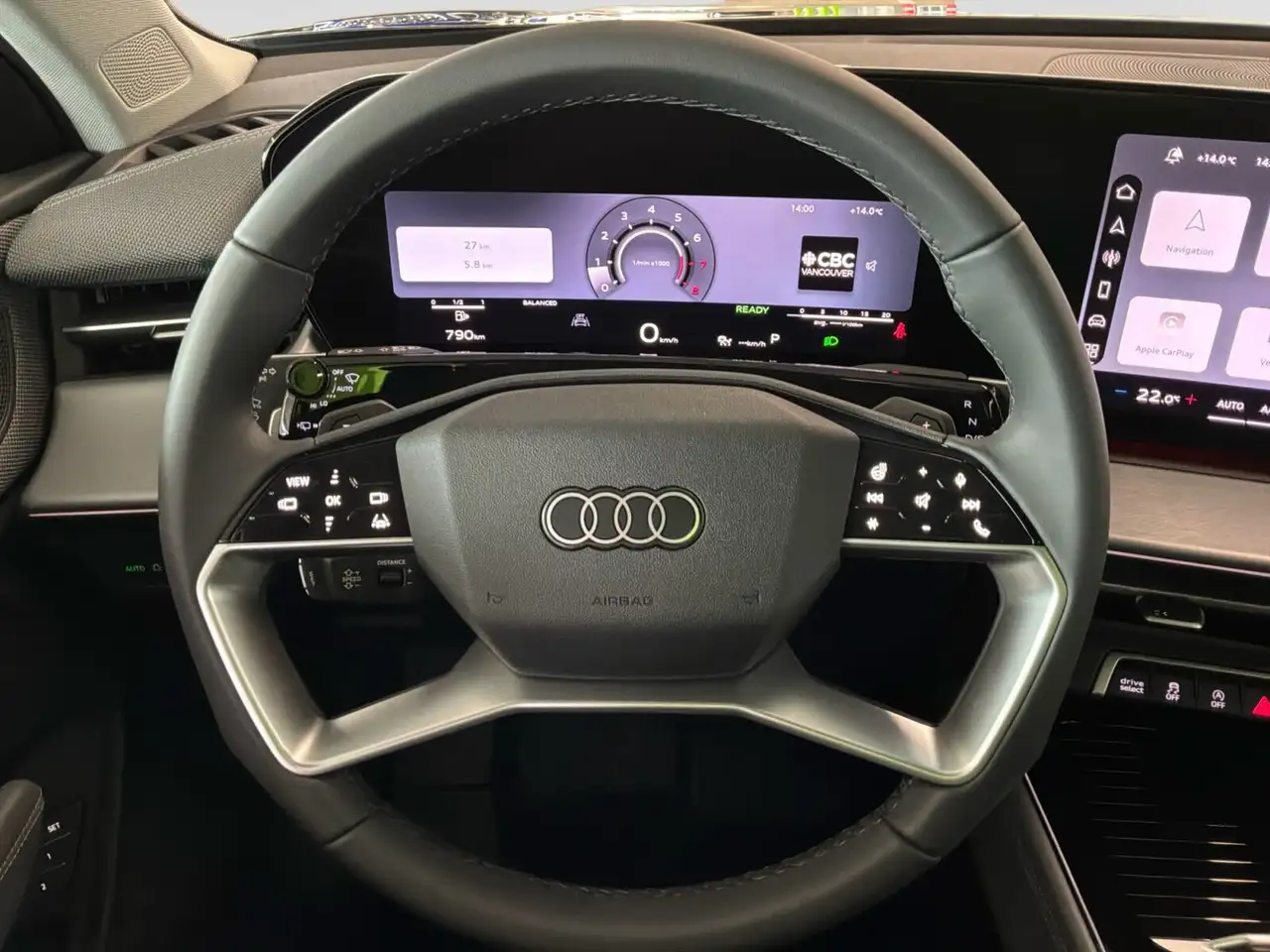 Audi Q3 снимка Audi Q3