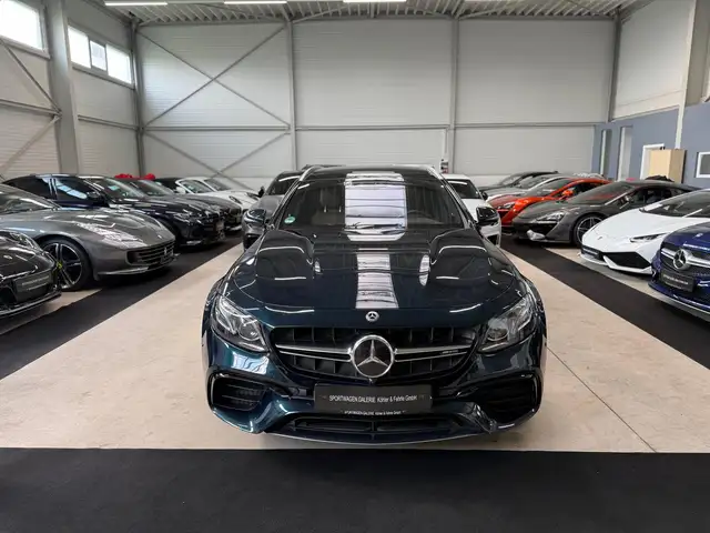 Mercedes-Benz E Class view 6