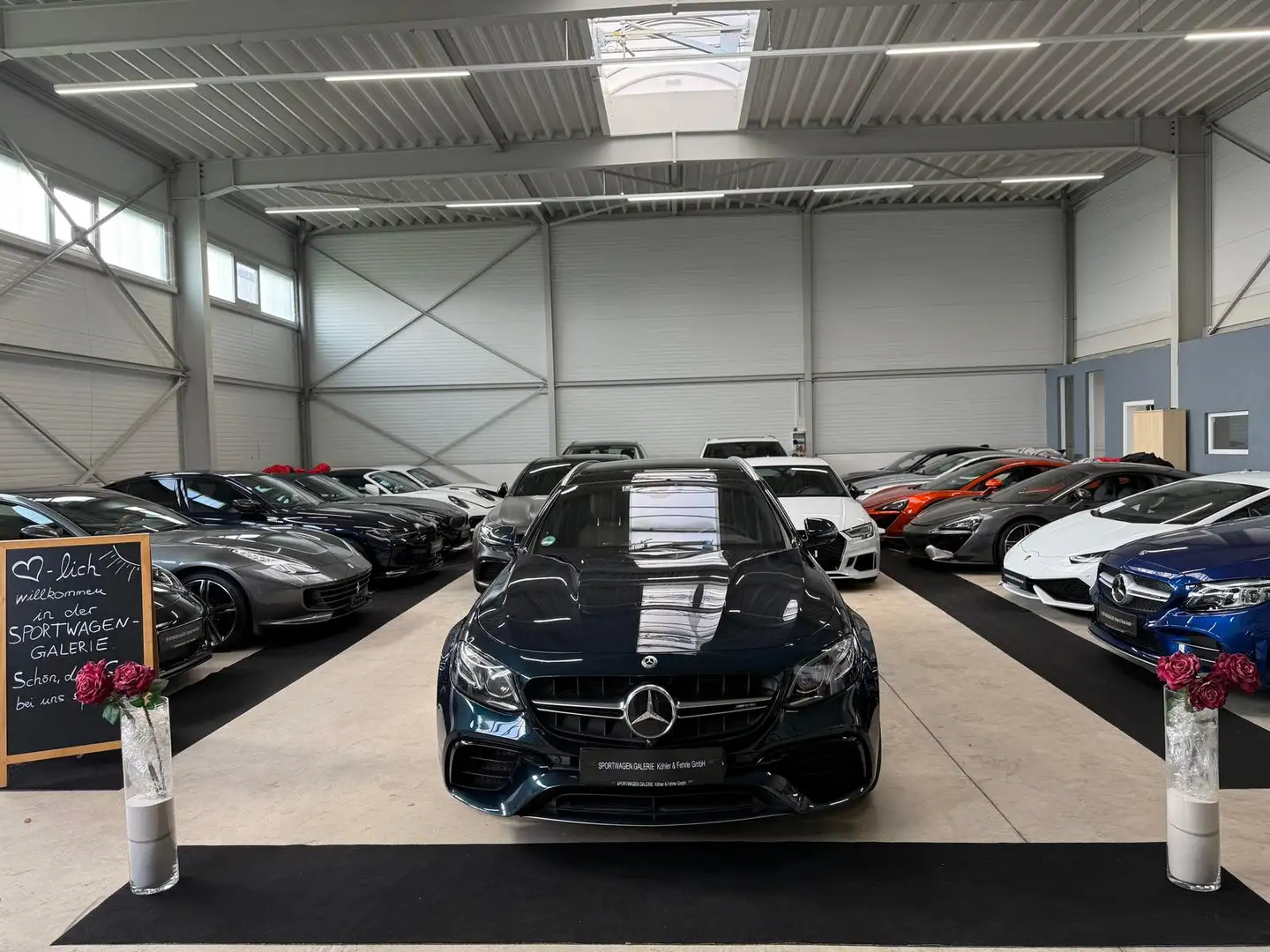 Mercedes-Benz E 63 AMG E 63s AMG T-Modell/Massage/Standheiz/2.Hd. Vert - 1