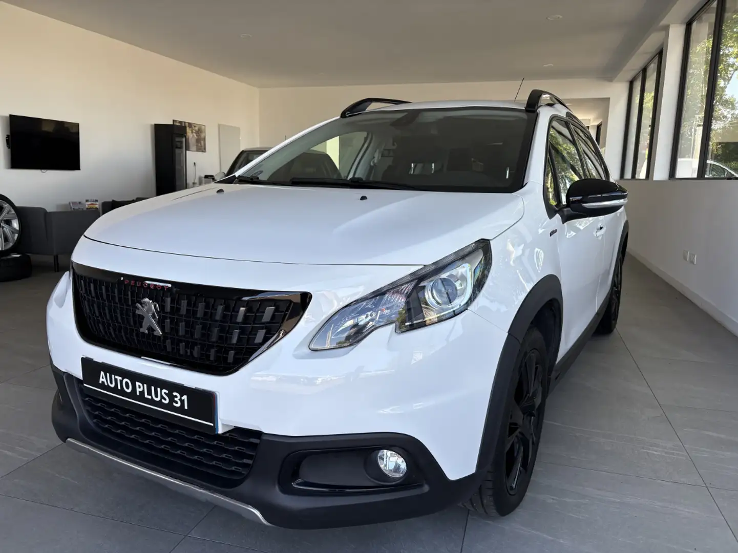 Peugeot 2008 110ch EAT6 GT Line - 1