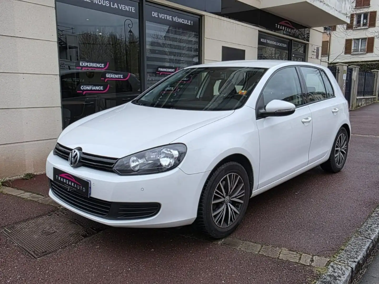 Volkswagen Golf 1.2 TSI 105 Trendline Blanc - 1