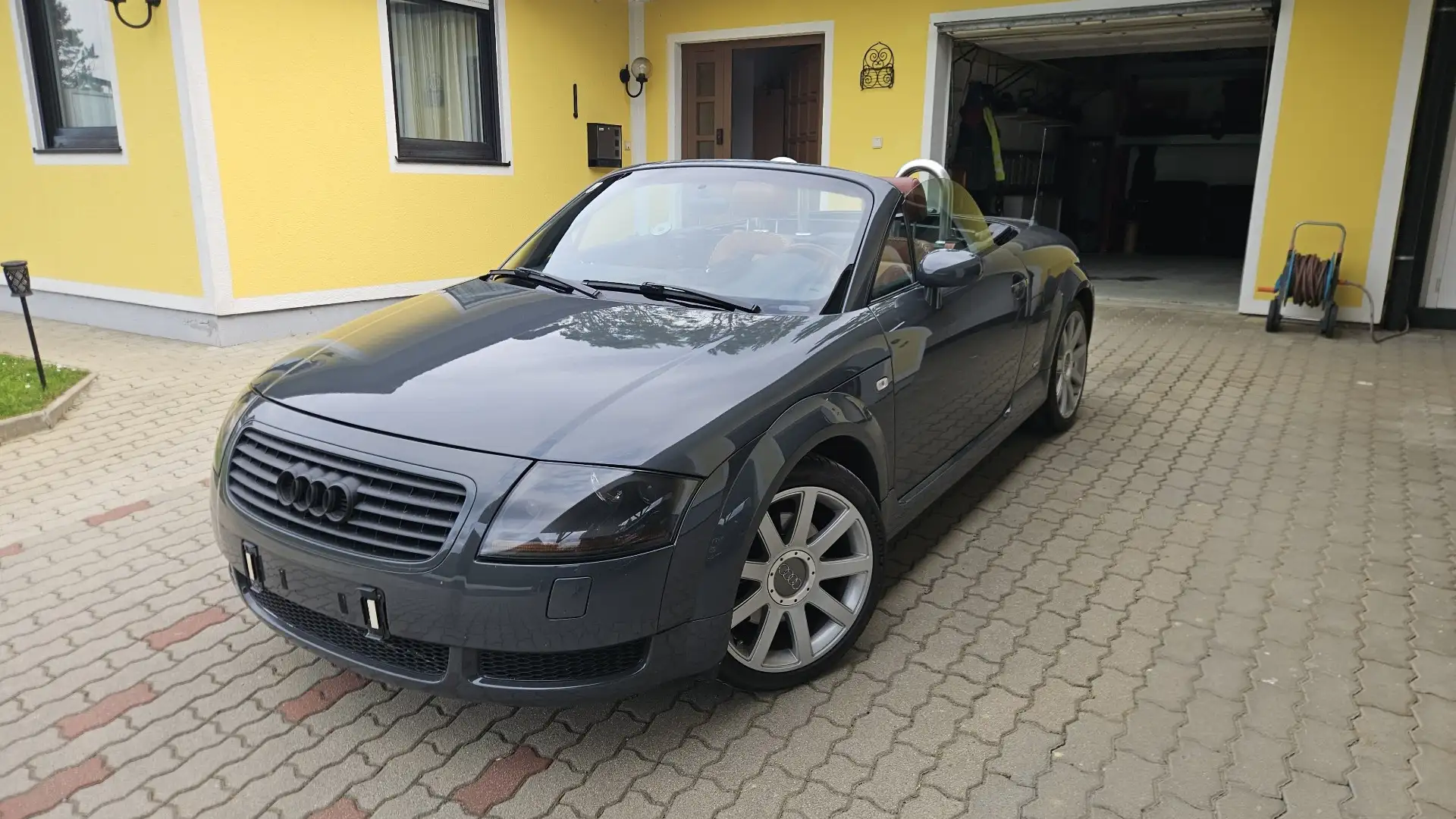 Audi TT Roadster 1,8 T - 2