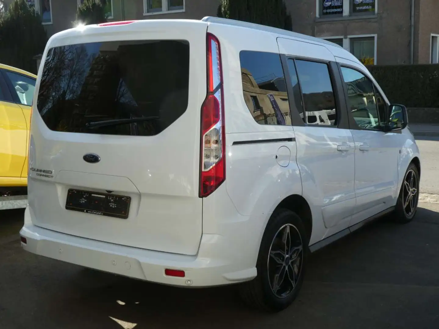 Ford Tourneo Connect TDCi 120 Auto. Titanium Blanc - 2