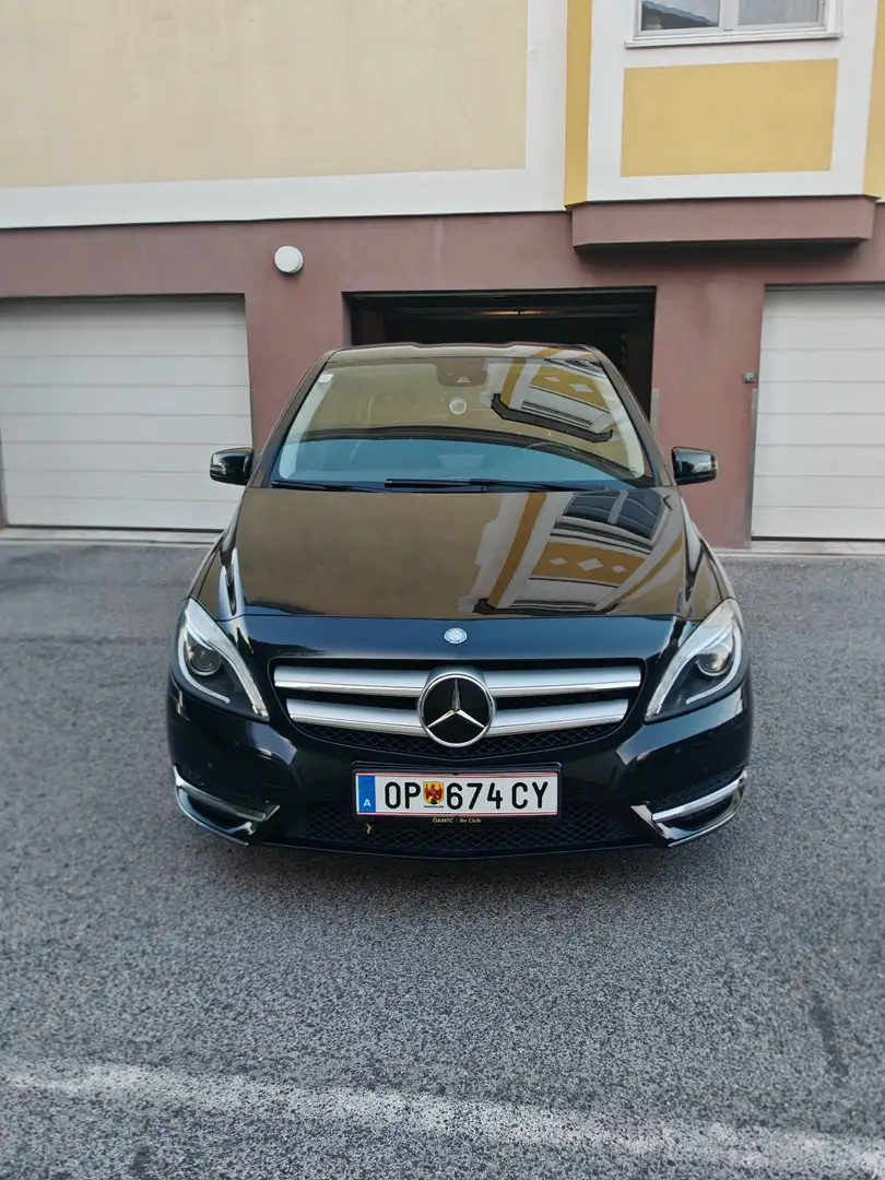 Mercedes-Benz B 200 CDI (BlueEFFICIENCY) 7G-DCT - 1