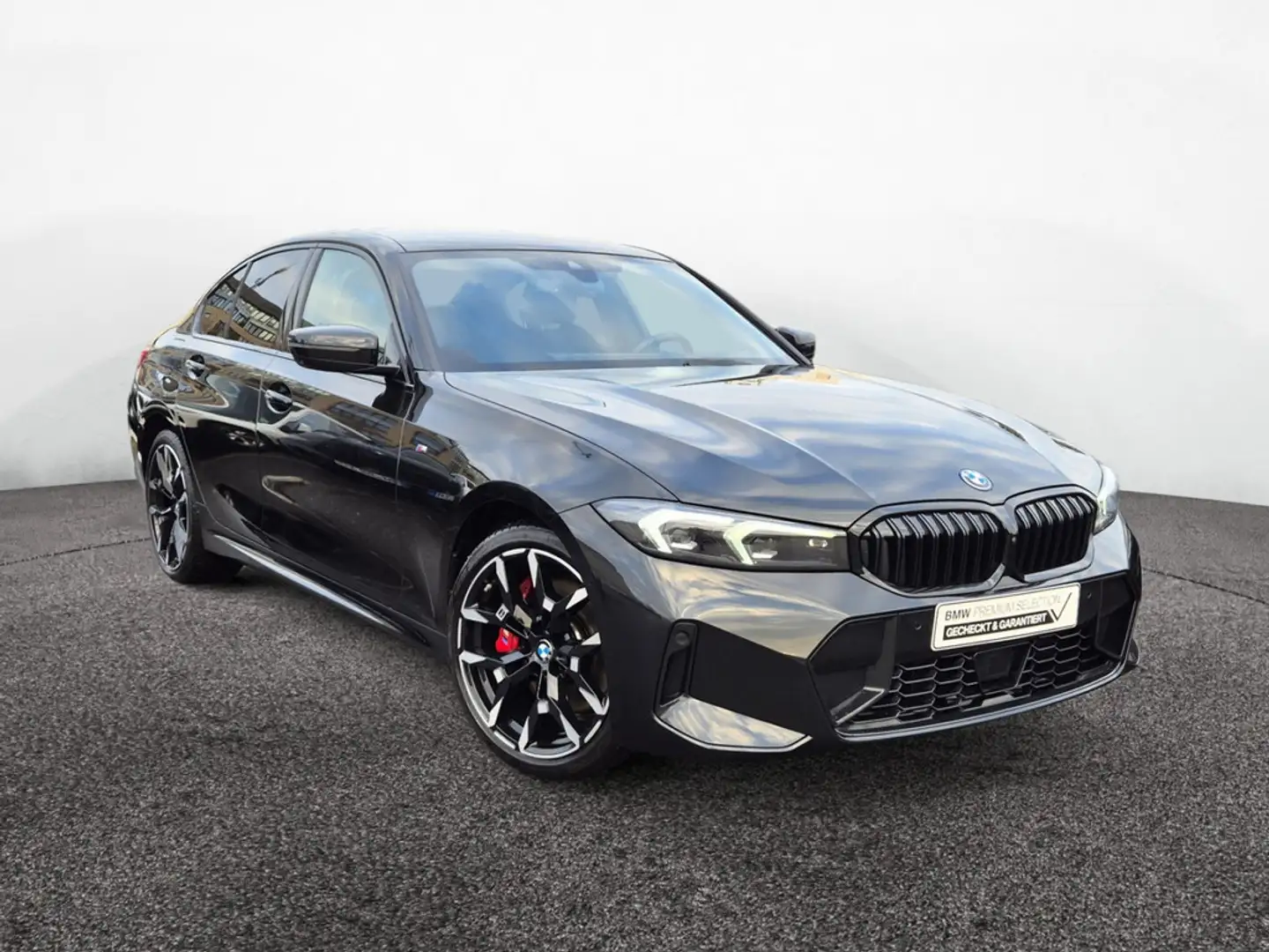 BMW 330 e M Sport Pro 19 ZOLL+AHK+HUD+360°KAM Schwarz - 2