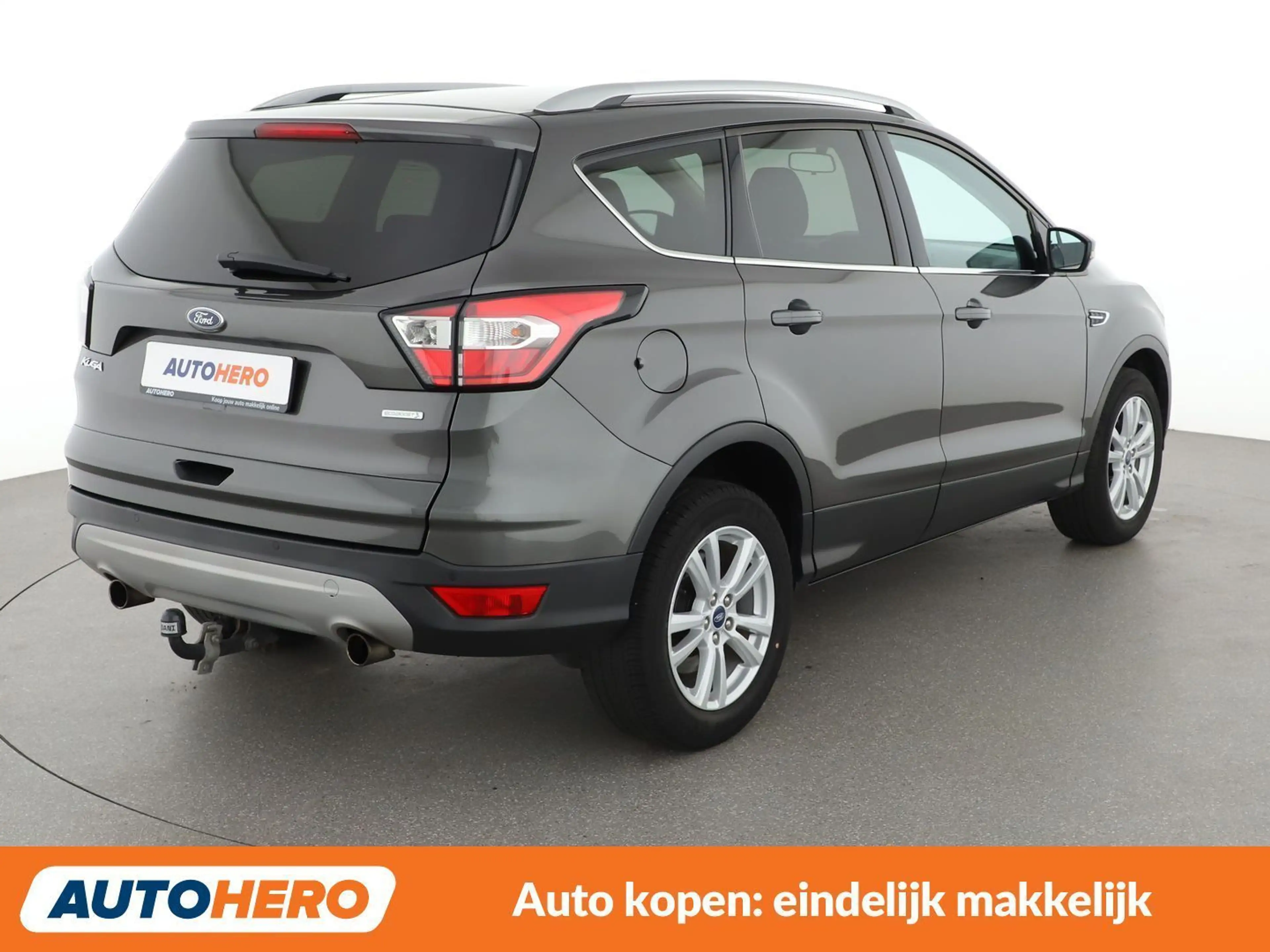 Ford Kuga 1.5 EcoBoost Titanium — photo 6