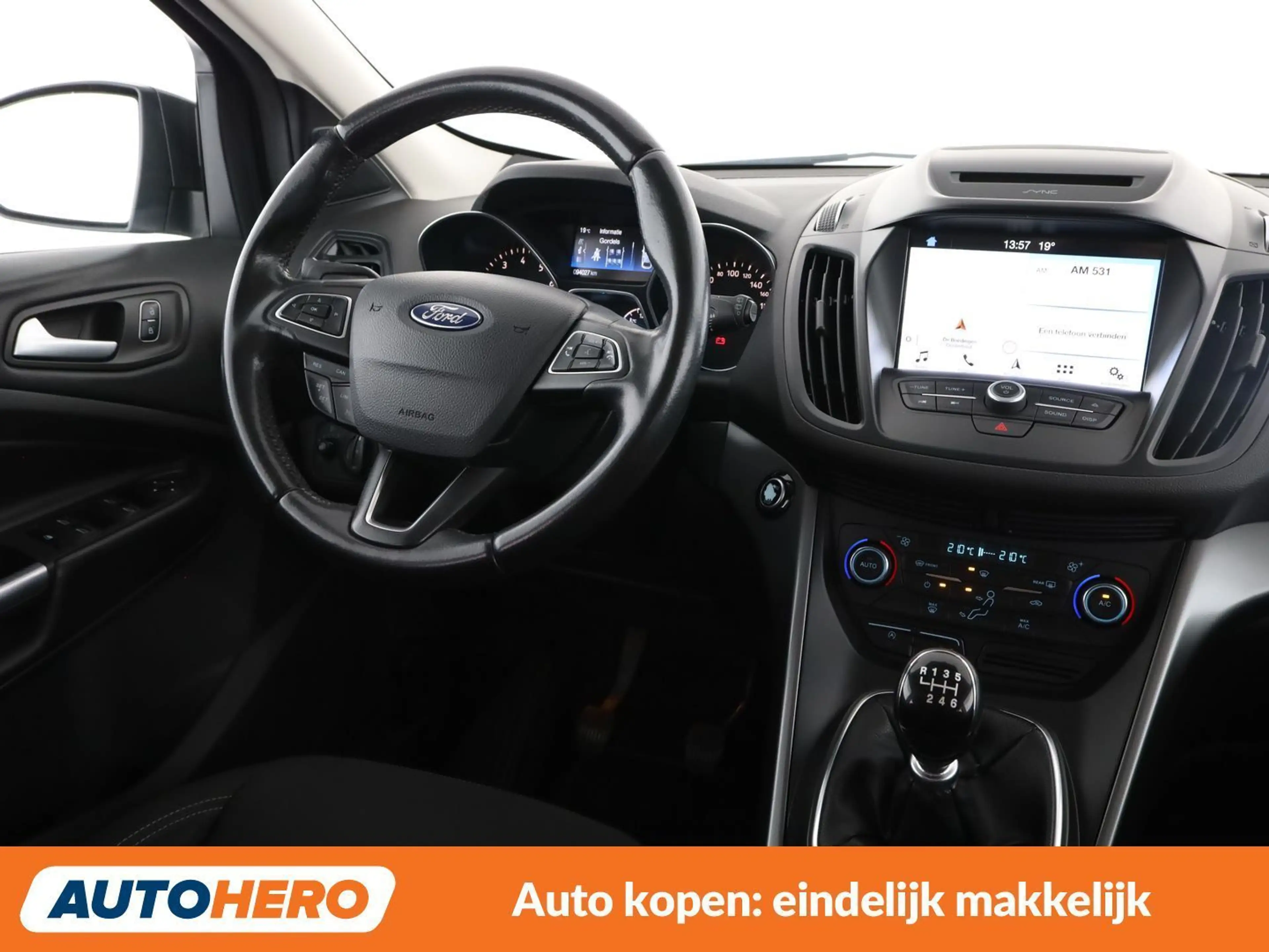 Ford Kuga 1.5 EcoBoost Titanium — photo 13
