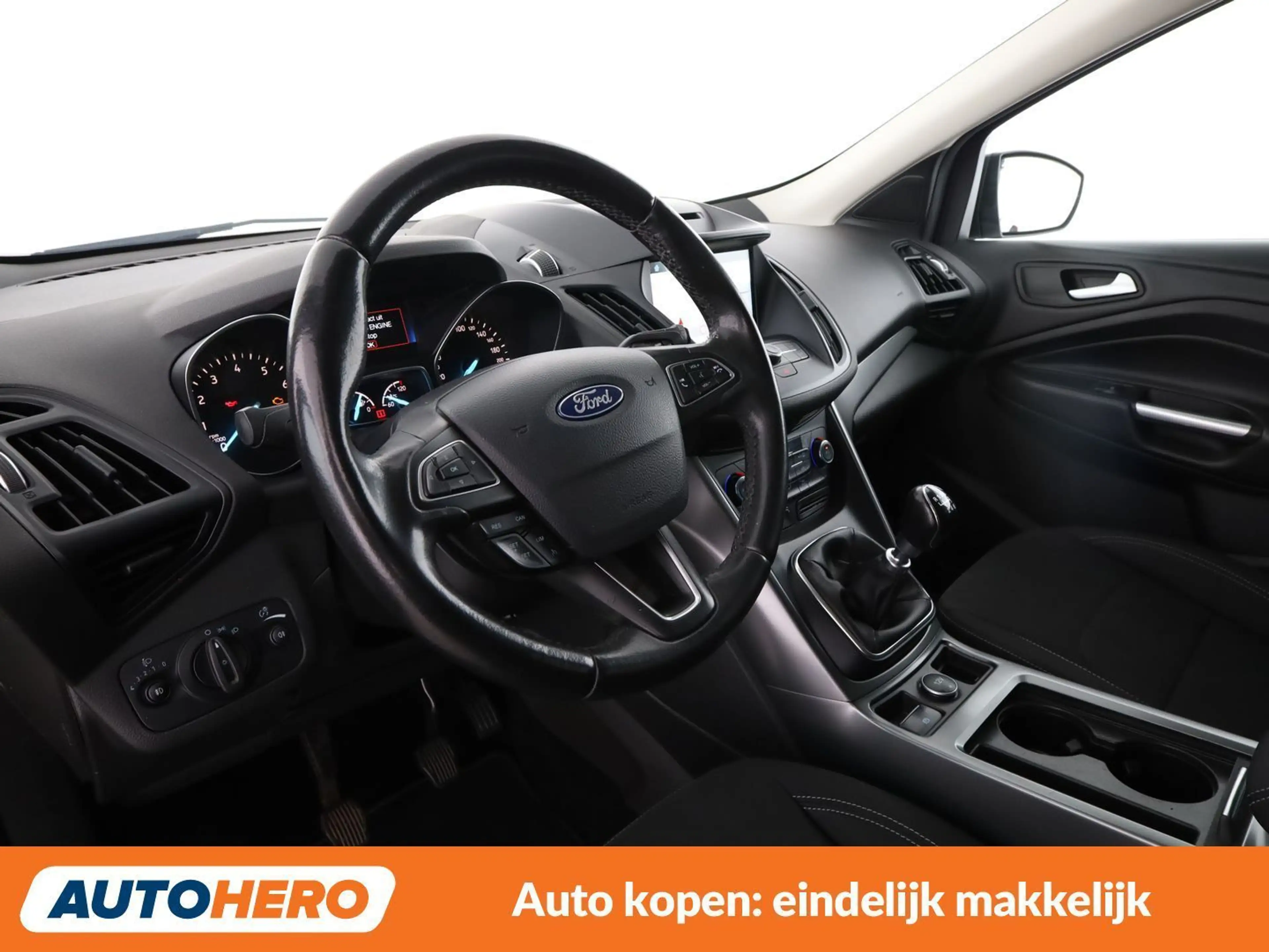 Ford Kuga 1.5 EcoBoost Titanium — photo 11
