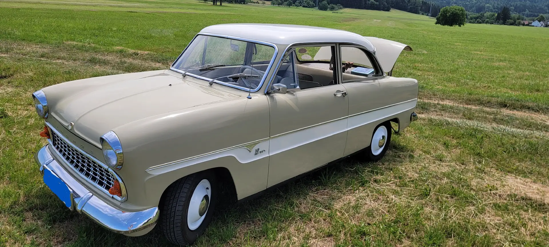 Ford Taunus 12 M Streifentaunus Béžová - 2