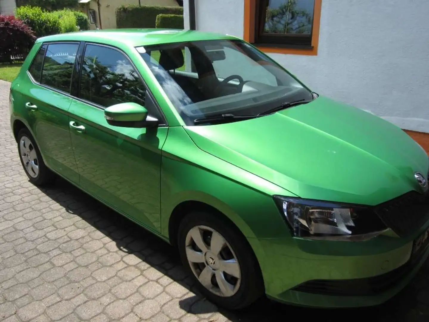 Skoda Fabia Fabia Style 1,0 Style Grün - 1