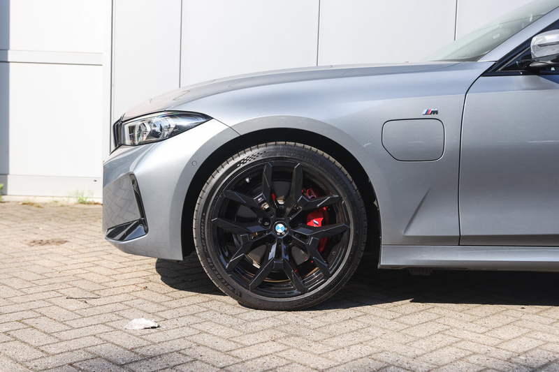 BMW 330 3 Serie Touring 330e M Sport Automaat / Trekhaak / — photo 5