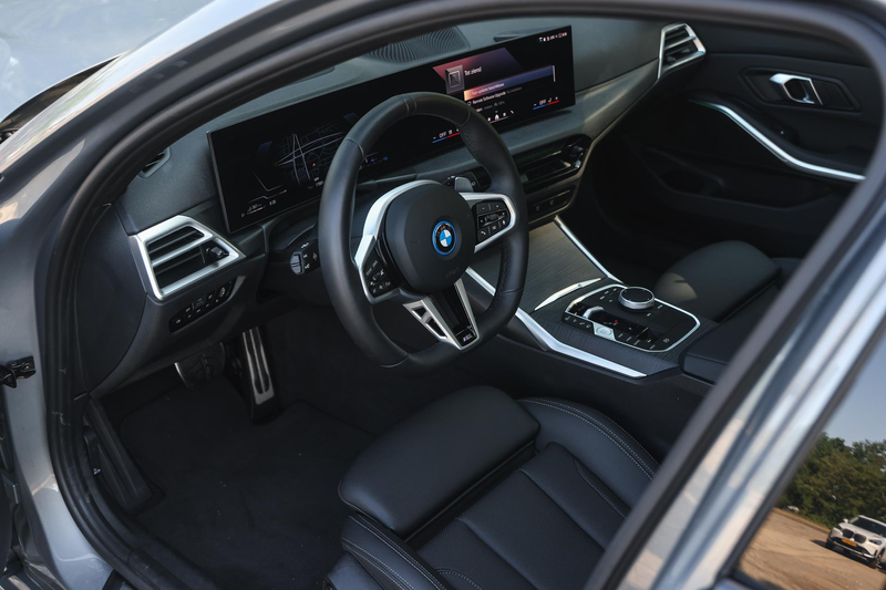BMW 330 3 Serie Touring 330e M Sport Automaat / Trekhaak / — photo 10