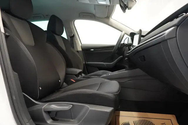 Skoda Octavia view 19